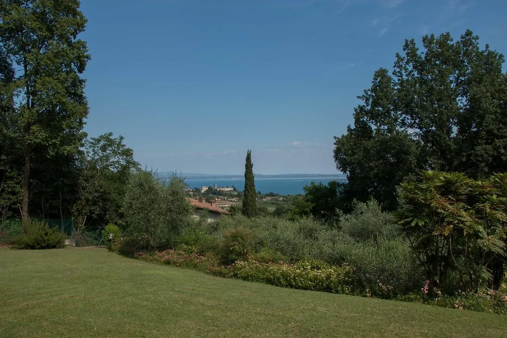 Daller Bianca Apartment By Wonderful Italy Soiano Del Lago 0*,  Italia