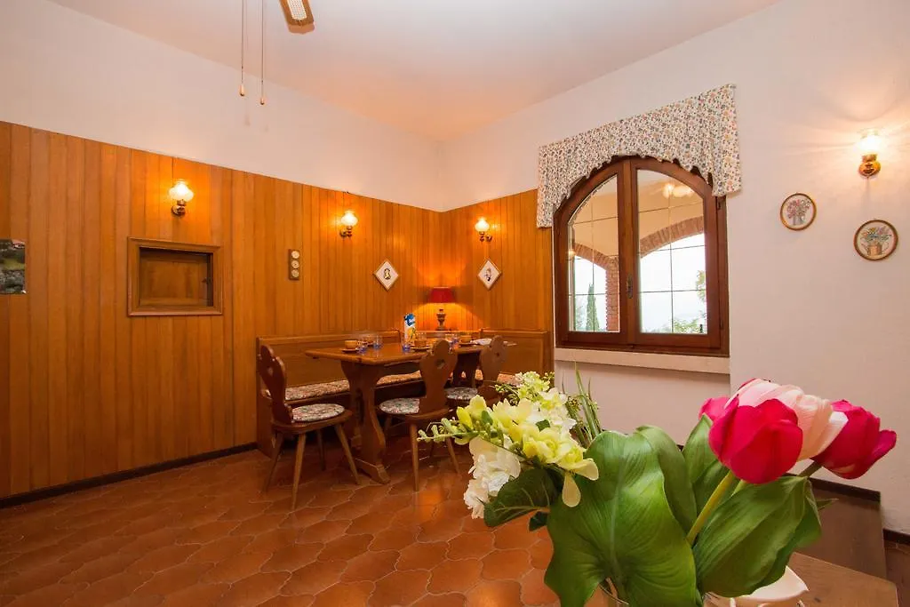 Daller Bianca Apartment By Wonderful Italy Soiano Del Lago