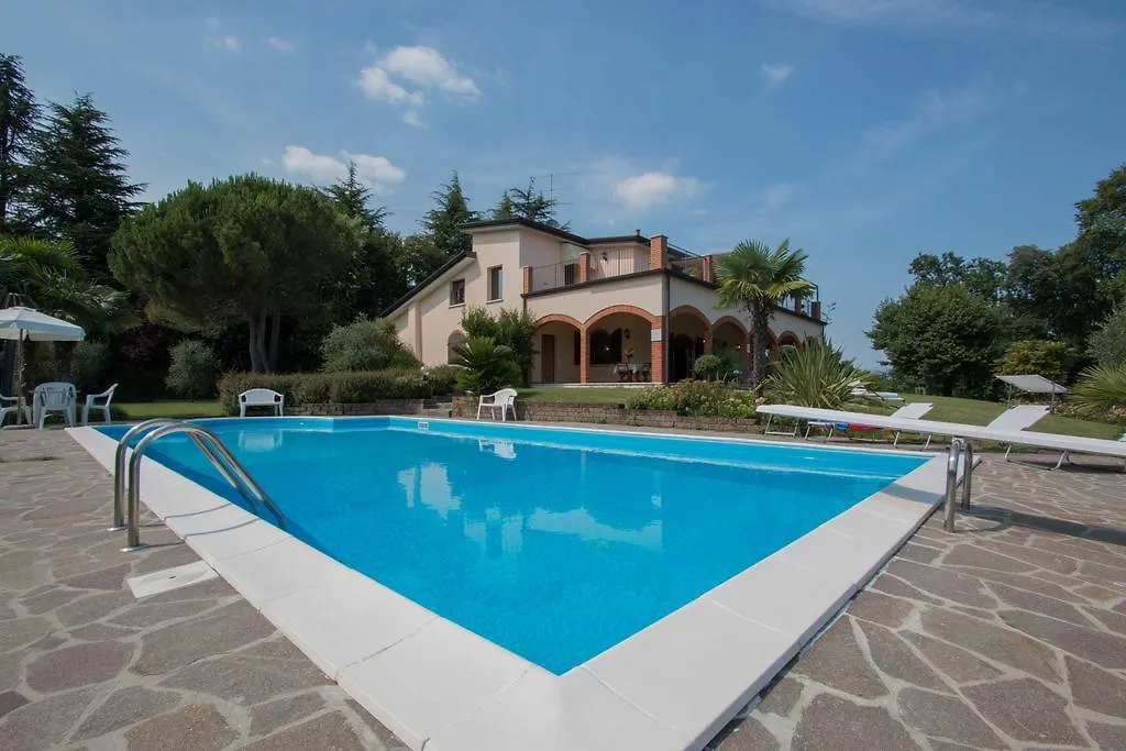 Daller Bianca Apartment By Wonderful Italy Soiano Del Lago 0*,  Italia