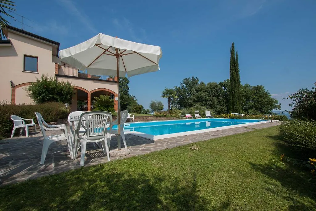 Daller Bianca Apartment By Wonderful Italy Soiano Del Lago