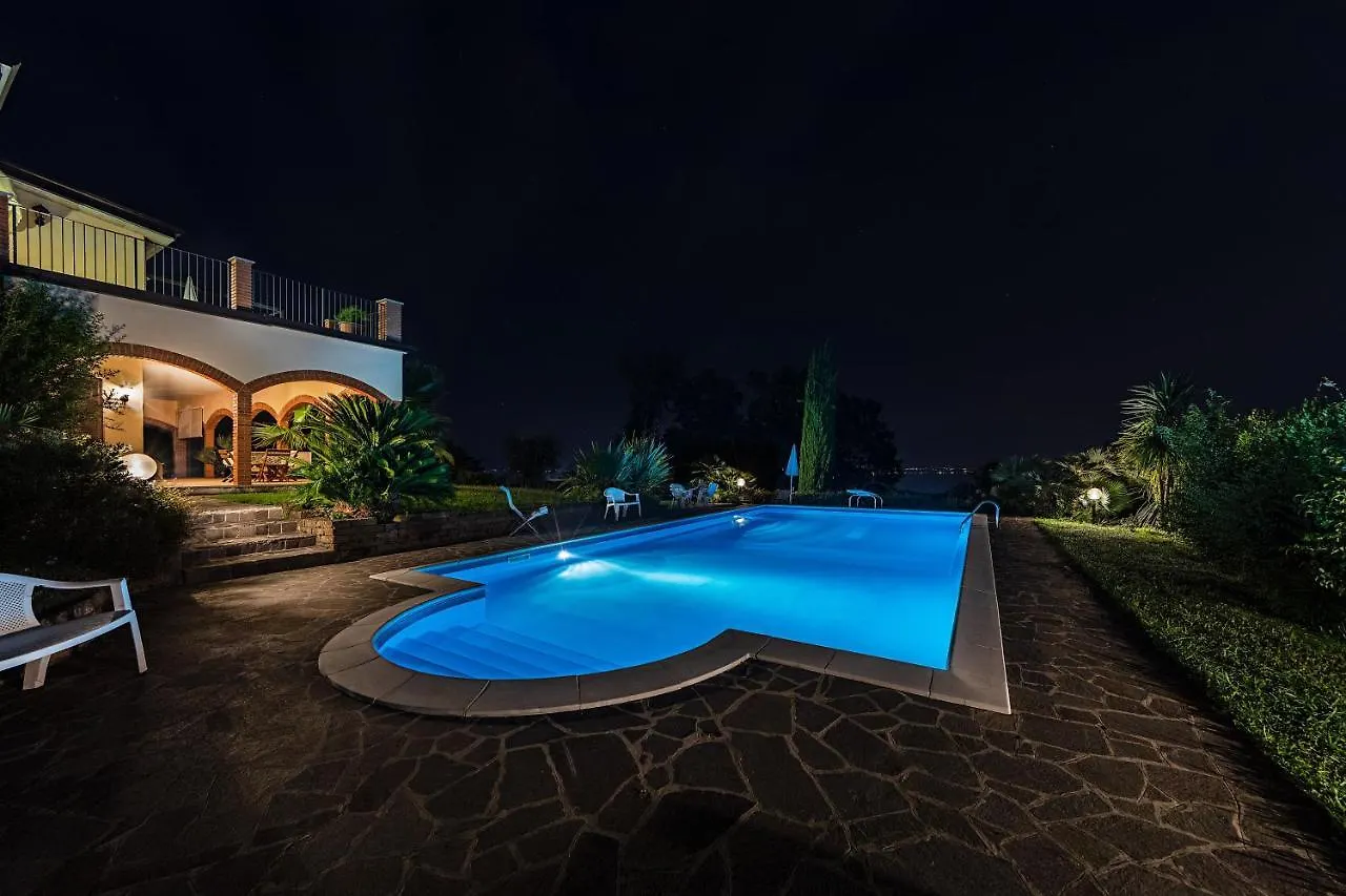Daller Bianca Apartment By Wonderful Italy Soiano Del Lago